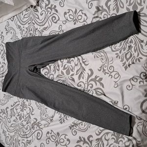 Old Navy Powersoft High Rise 7/8 Leggings